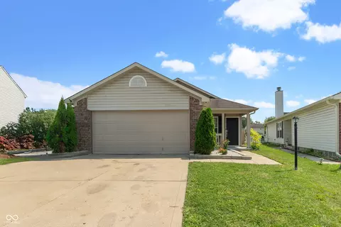 4119 Canapple Dr, Indianapolis, IN 46235