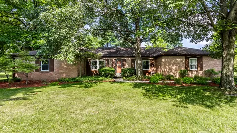 7208 Westminster Dr, Indianapolis, IN 46256