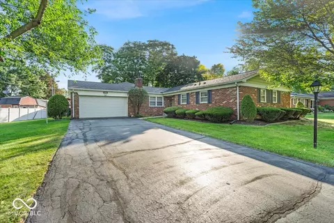 803 Chapel Hill E Dr, Indianapolis, IN 46214