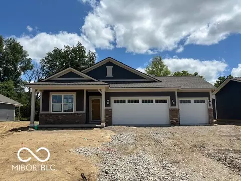 7073 Stetson Dr, Whitestown, IN 46075