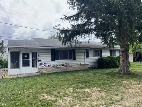 2701 N Rosewood Ave, Muncie, IN 47304