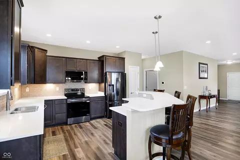 Kitchen - 4118 Epler Ave, Indianapolis, IN 46237 photo 1 of 8