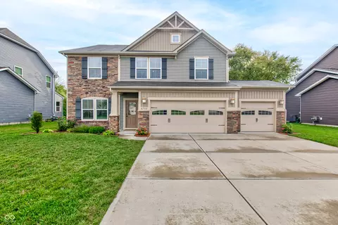 6702 School Branch Dr, Brownsburg, IN 46112