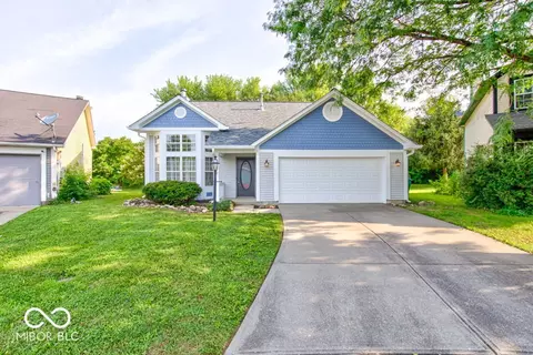 3568 Soaring Eagle Ct, Indianapolis, IN 46214
