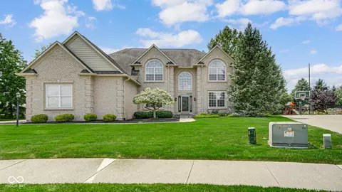 16410 Carter Ct, Westfield, IN 46074