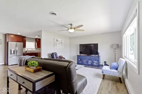 Living - 737 E 116th St, Carmel, IN 46032 photo 2 of 4