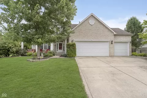 441 Thoroughbred Ln, Greenwood, IN 46142
