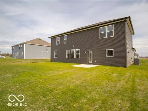 Exterior - 2268 Pinehurst Dr, Plainfield, IN 46168 photo 6 of 8
