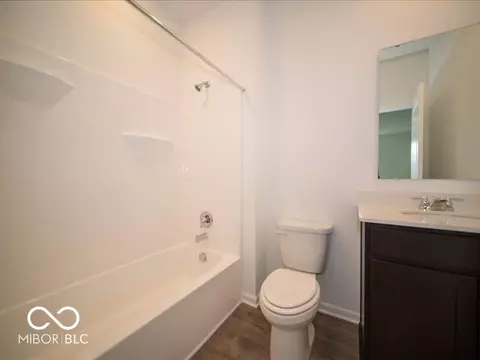 Bath - 2268 Pinehurst Dr, Plainfield, IN 46168 photo 1 of 4