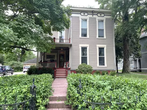 511 E Wabash Ave, Crawfordsville, IN 47933