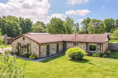 2115 Osman Ln, Greenfield, IN 46140