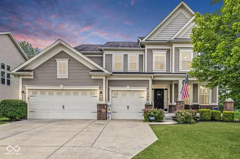 6159 Eagle Lake Dr, Zionsville, IN 46077