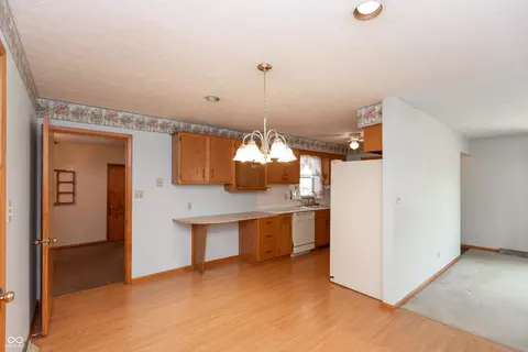 Dining - 533 E Freeman Ave, Seymour, IN 47274 photo 1 of 2