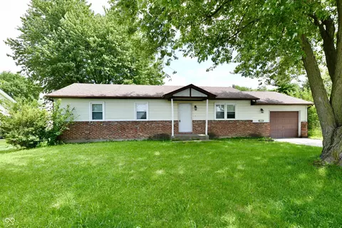 1439 S Girls School Rd, Indianapolis, IN 46231