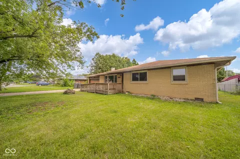 4310 Mckinley Ave, Anderson, IN 46013