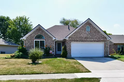 459 Stokley Blvd, Greenwood, IN 46143