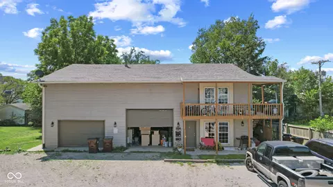 108 N Grant St, Edinburgh, IN 46124