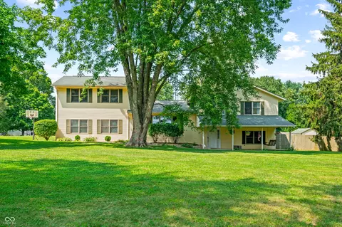 3621 High View Way, Columbus, IN 47203