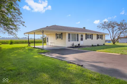 5546 Denoise St, Columbus, IN 47201 photo 38