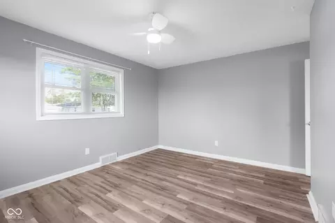 5546 Denoise St, Columbus, IN 47201 photo 27