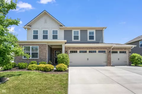 9779 Alzada Dr, Fishers, IN 46040