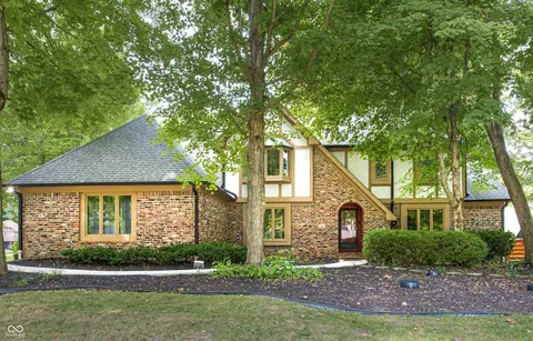7482 Fieldstone Ct, Indianapolis, IN 46254