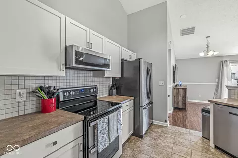 7159 Fields Dr, Indianapolis, IN 46239 photo 19
