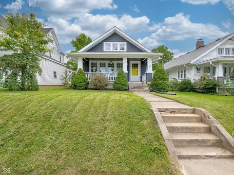 115 W Harrison St, Mooresville, IN 46158