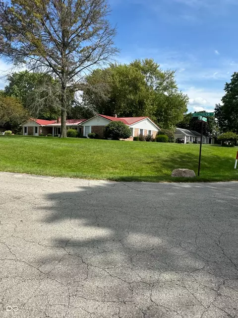 101 Mill Stream Ln, Anderson, IN 46011