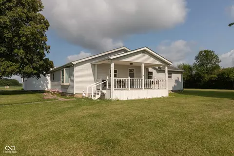 11501 S 950 W Rd W, Daleville, IN 47334