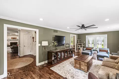 255 E Senator Way, Carmel, IN 46032 photo 8