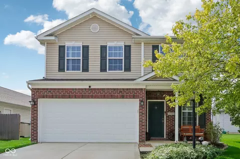 19368 Links Ln, Noblesville, IN 46062