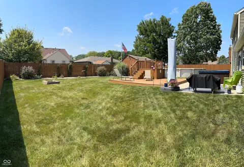 Exterior - 934 Jonathan Dr, Plainfield, IN 46168 photo 4 of 14