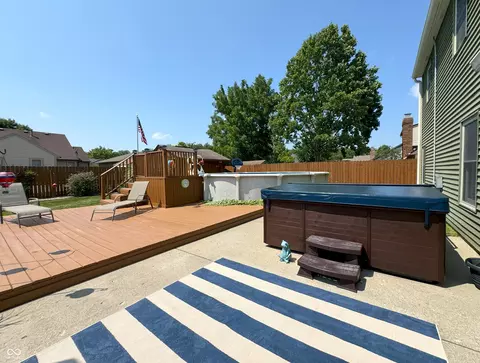 Exterior - 934 Jonathan Dr, Plainfield, IN 46168 photo 9 of 14