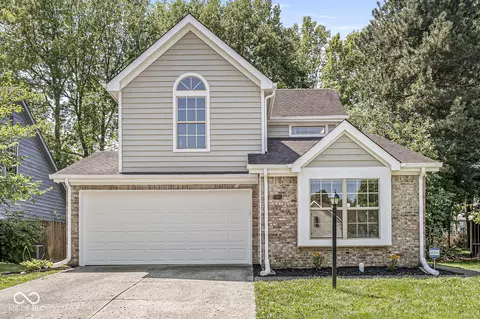 2921 Sunnyfield Ct, Indianapolis, IN 46228