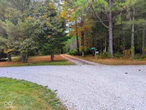 6191 Critter Ln, Freedom, IN 47431
