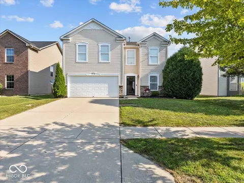 874 Stonehurst Dr, Franklin, IN 46131