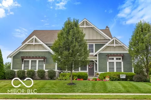 3260 Wildlife Trl, Zionsville, IN 46077
