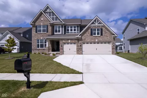 10336 Crozier Ct, Fishers, IN 46040