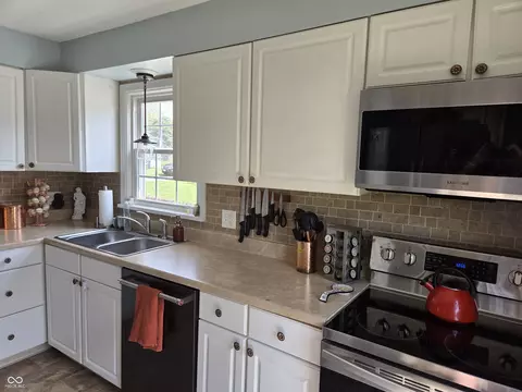 2015 20th St, Columbus, IN 47201 photo 12