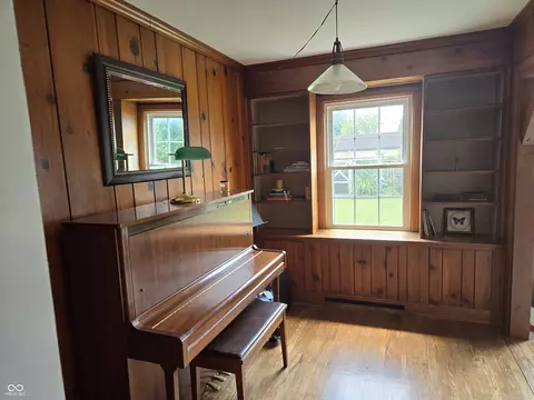 2015 20th St, Columbus, IN 47201 photo 19