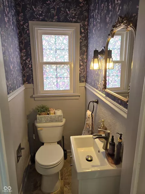 2015 20th St, Columbus, IN 47201 photo 13