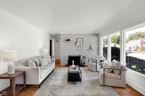 Living - 2707 E 57th St, Indianapolis, IN 46220 photo 2 of 5