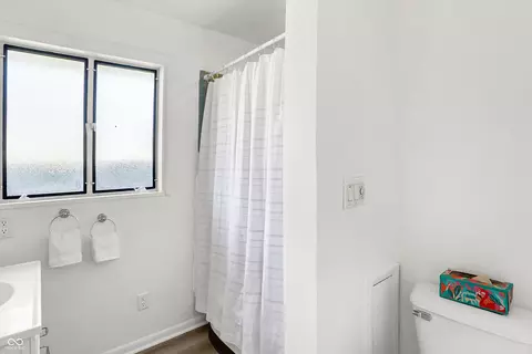 Bath - 2707 E 57th St, Indianapolis, IN 46220 photo 1 of 7