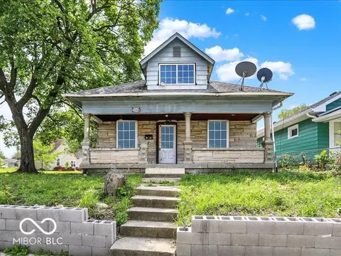 2945 E Brookside Ave, Indianapolis, IN 46218