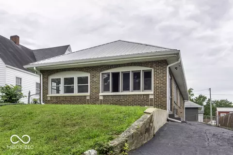 408 N Walnut St, Alexandria, IN 46001
