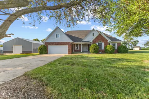 3628 Marie Ct E, Monrovia, IN 46157