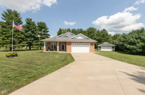 424 Cornerstone Ave, Seymour, IN 47274