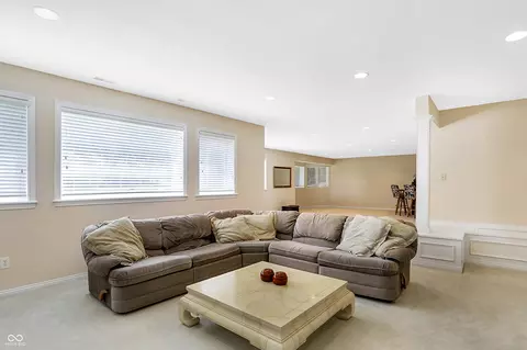 Living - 975 Doe Run Dr, Carmel, IN 46032 photo 11 of 11