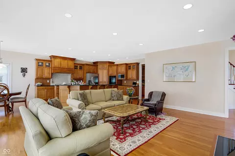 Living - 975 Doe Run Dr, Carmel, IN 46032 photo 6 of 11